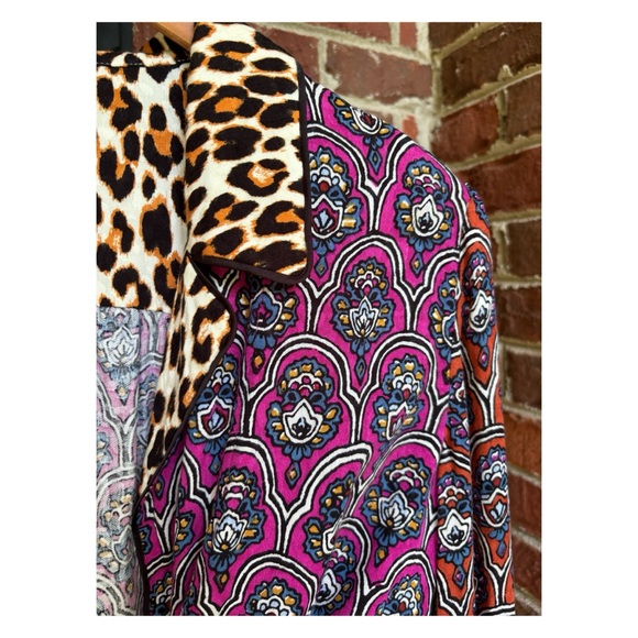 NWT Anthropologie Patterned Crop Tie Lounge Top in Purple Motif Size Small - Picture 7 of 12